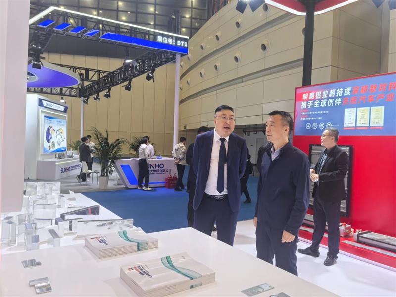 明泰鋁業(yè)閃耀第三屆中原（鄭州）國(guó)際鋁工業(yè)展覽會(huì)