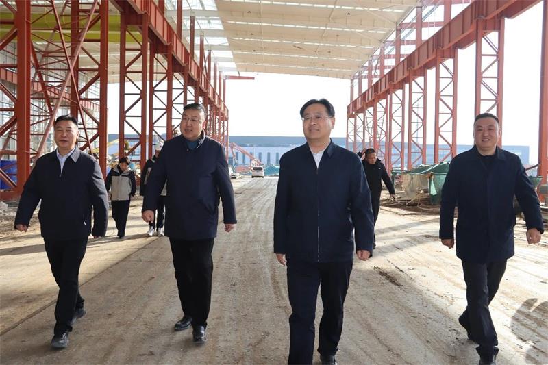 鞏義市委書記、市長郭程明蒞臨明泰鋁業(yè)慰問一線員工